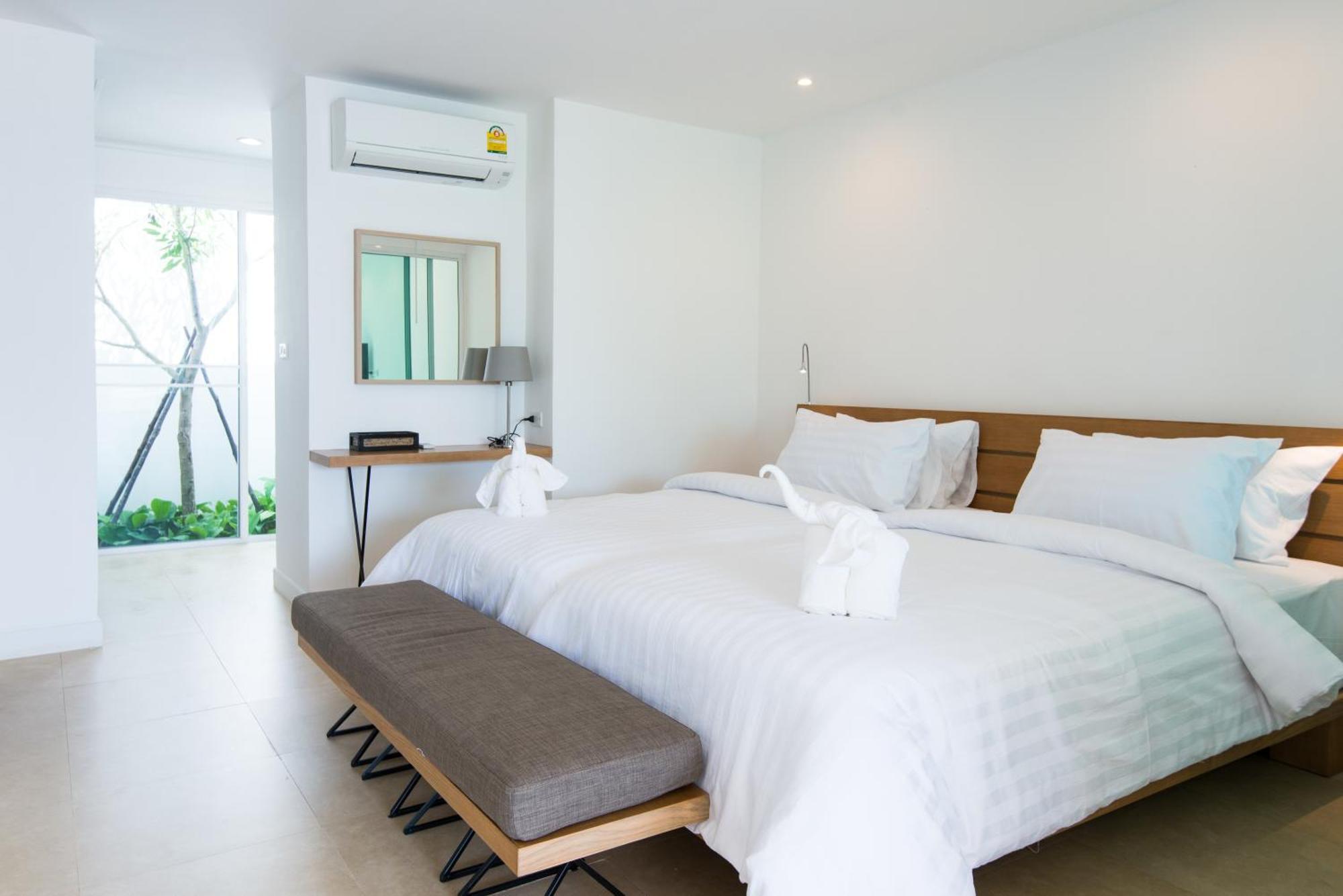 Seanery Beach Resort Bang Saphan Exterior photo